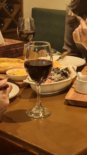 8만원 상당 와인바 이용권