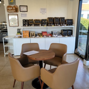 7만원 상당 제품/식사 제공