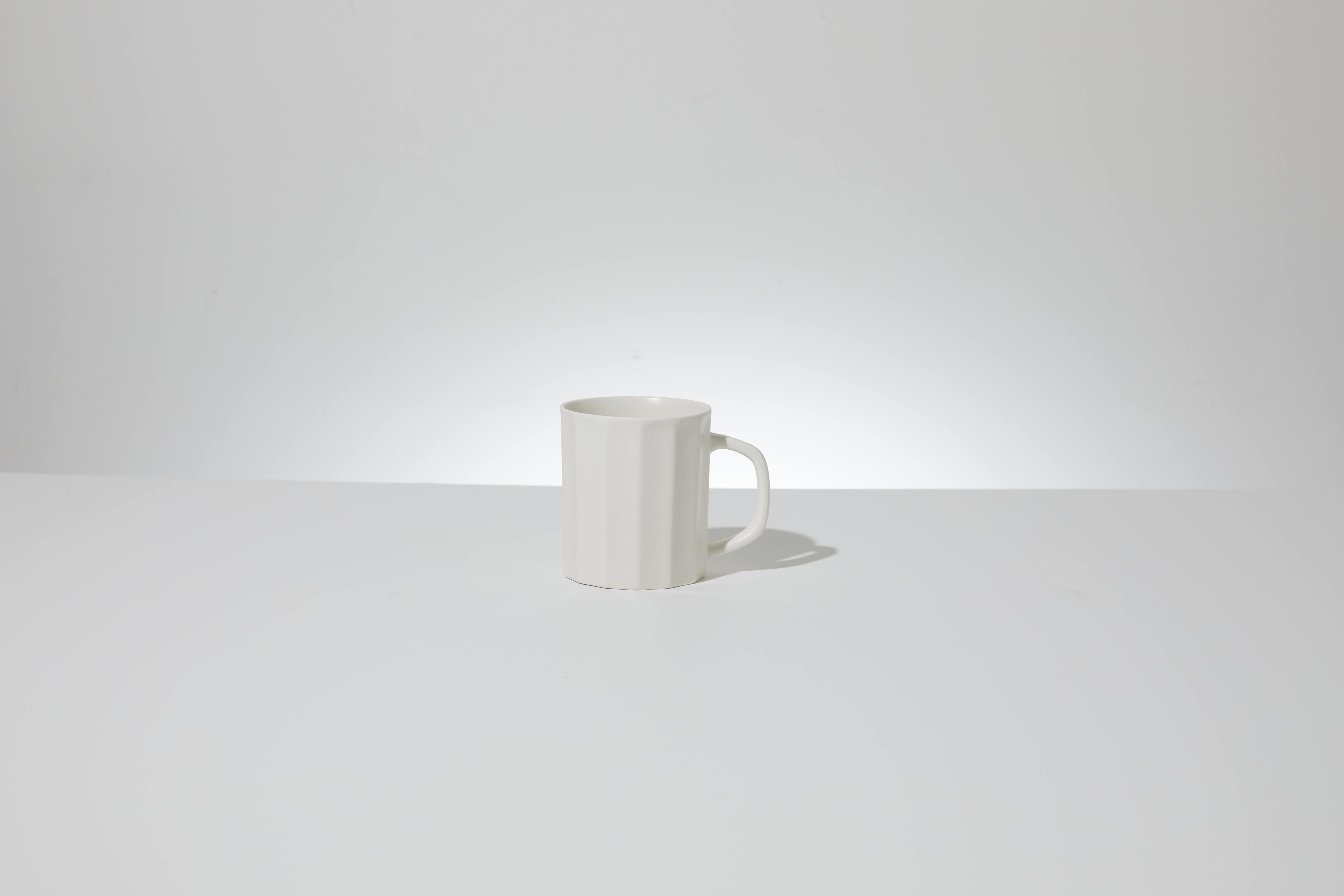 30만원 상당의 도자기세트