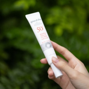 블랙티 마일드 선크림 35ml