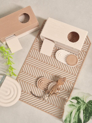 파충류 도마뱀 습식은신처