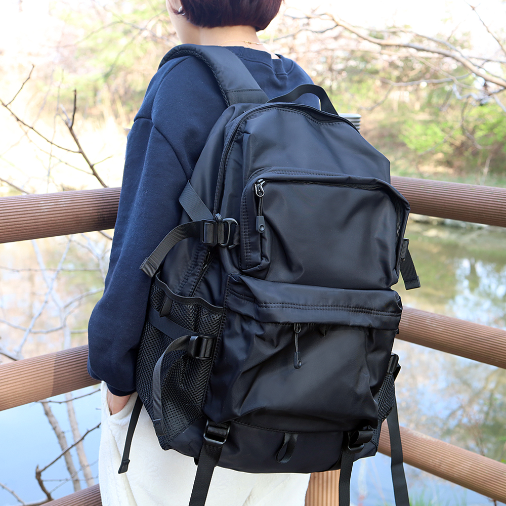 여행용 경량 백팩