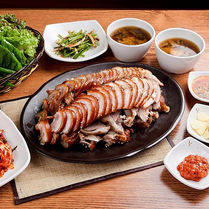 앞다리 통왕족발 1SET