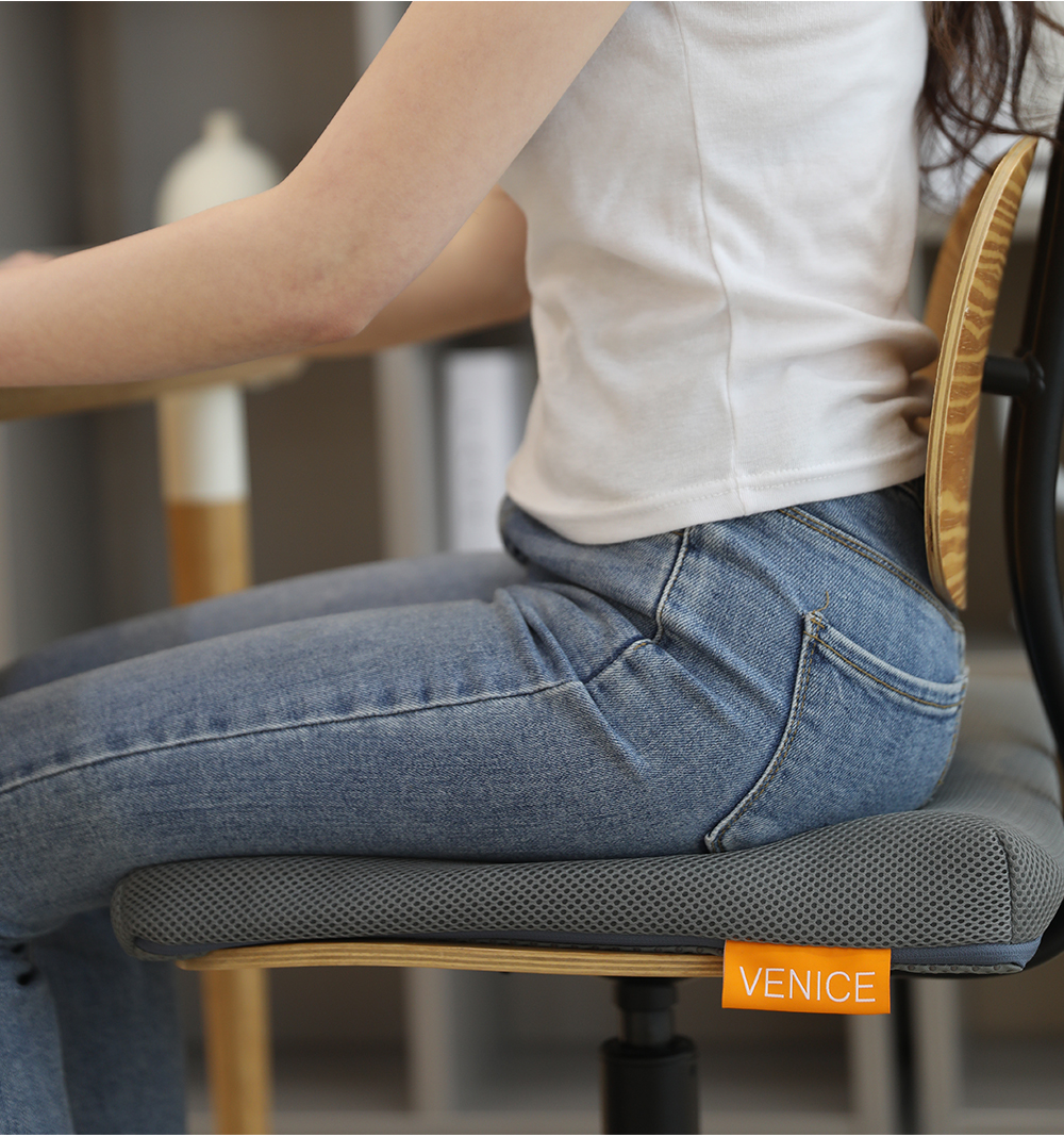 푹신한 의자 방석