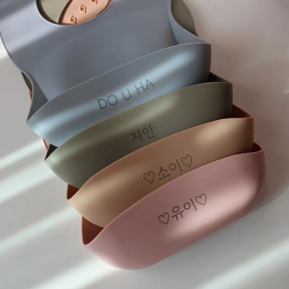 유아 이름각인 실리콘 턱받이